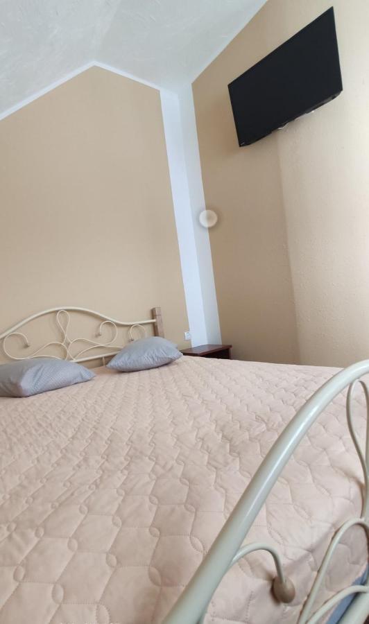 Bra Haus Hotell Branev Eksteriør bilde