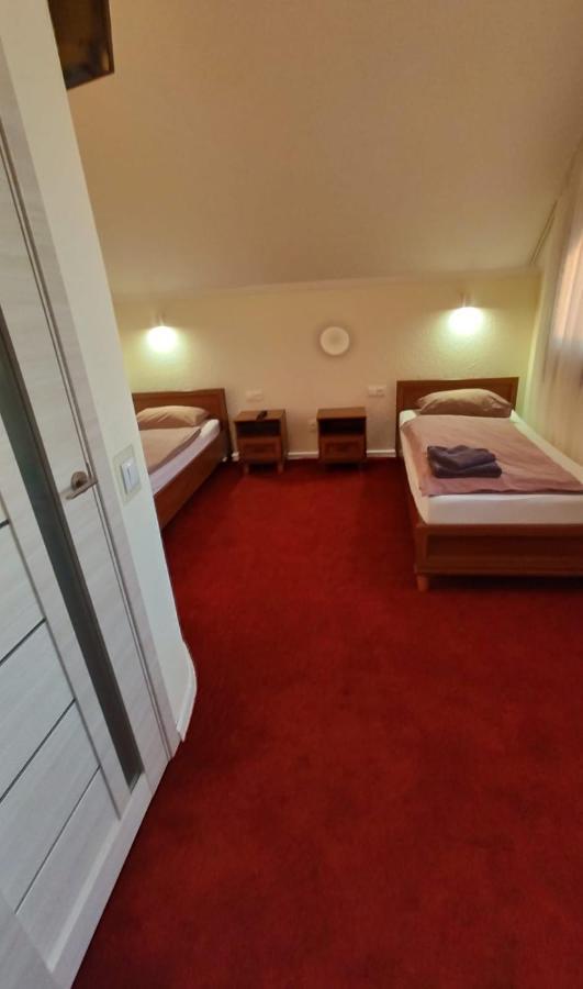 Bra Haus Hotell Branev Eksteriør bilde